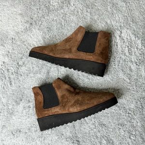 Amalfi suede booties size 4